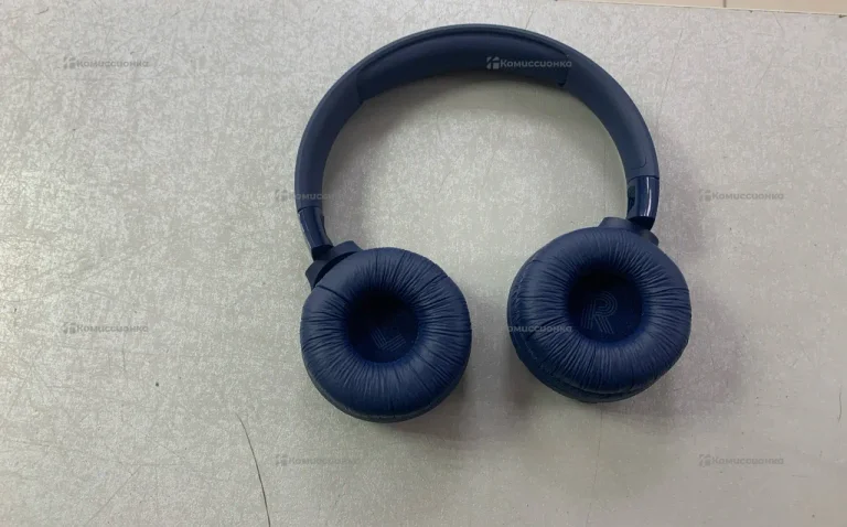 Наушники  JBL