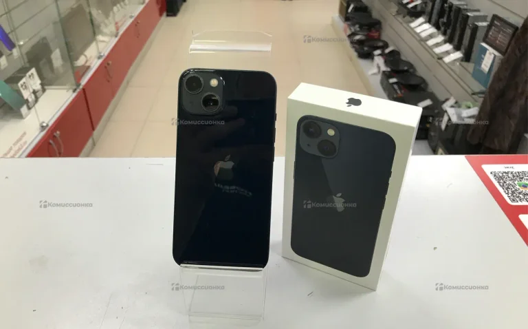 Apple iPhone 13 4/128 ГБ