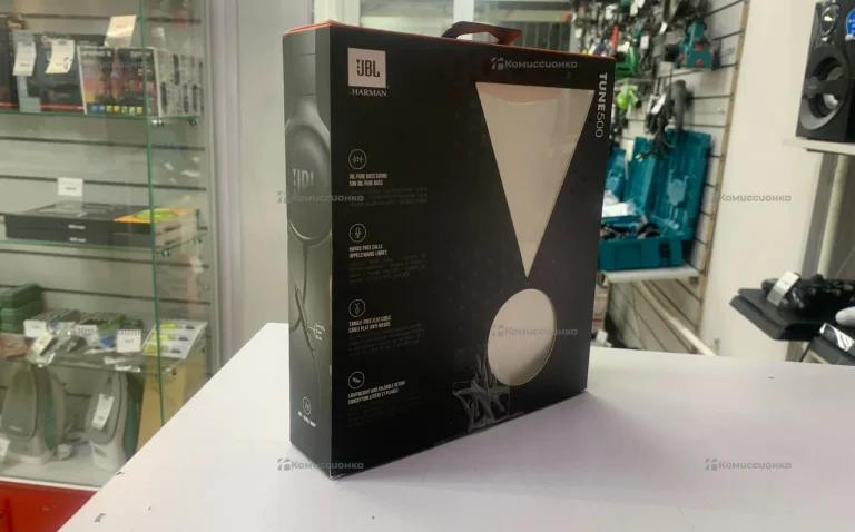 Наушники JBL TUNE500