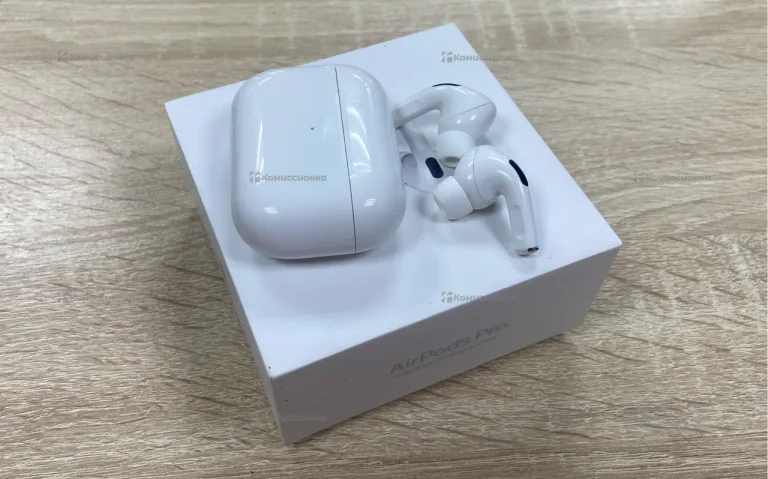 Наушники Apple AirPods