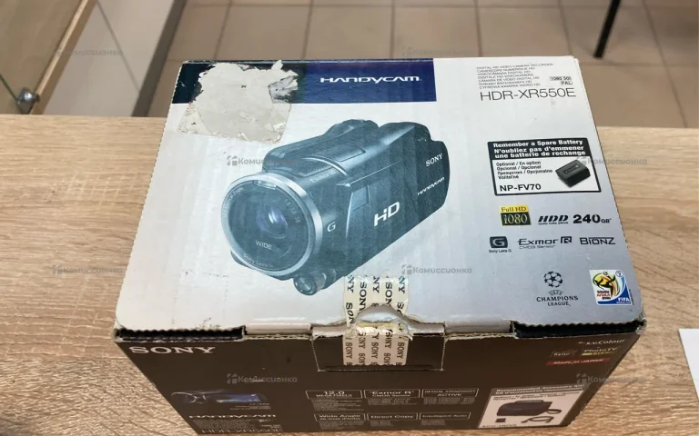 Фотоаппарат  Sony HDR-XR550E