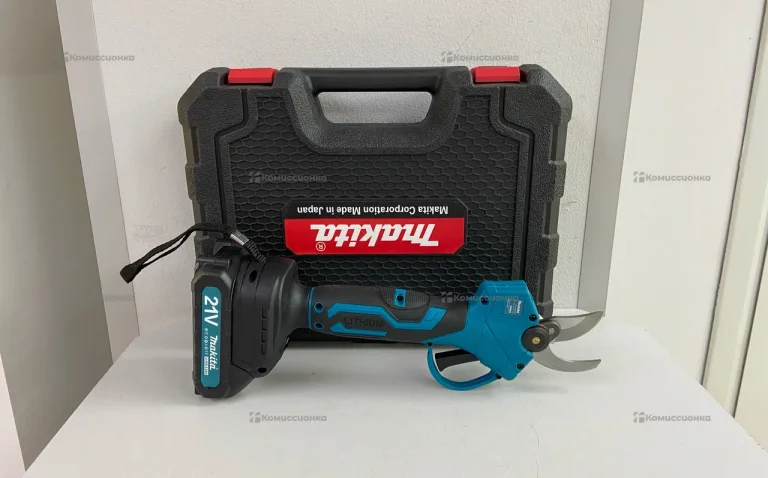Секатор Makita реплика