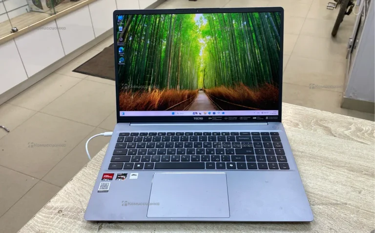 Ноутбук Tecno Megabook K16S AMD