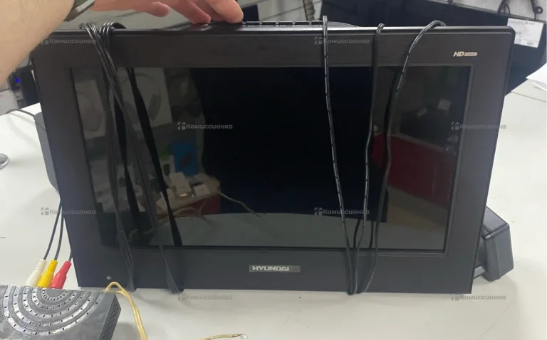 Телевизор Hyundai телевизор H-led15V12