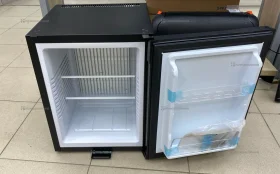 Минибар 5Star BCH-40B11