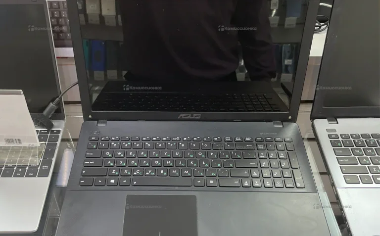 Ноутбук  ASUS X552C