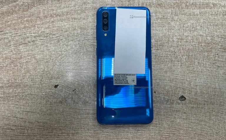 Samsung Galaxy A50 4/64 ГБ