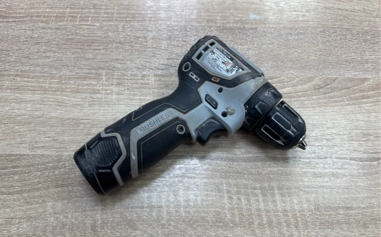 Бесщеточная дрель-шуруповерт интерскол ДА-10/12В