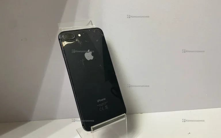 Apple iPhone 8 Plus 3/64 ГБ