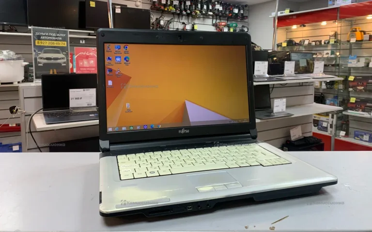 ноутбук Fujitsu Lifebook S