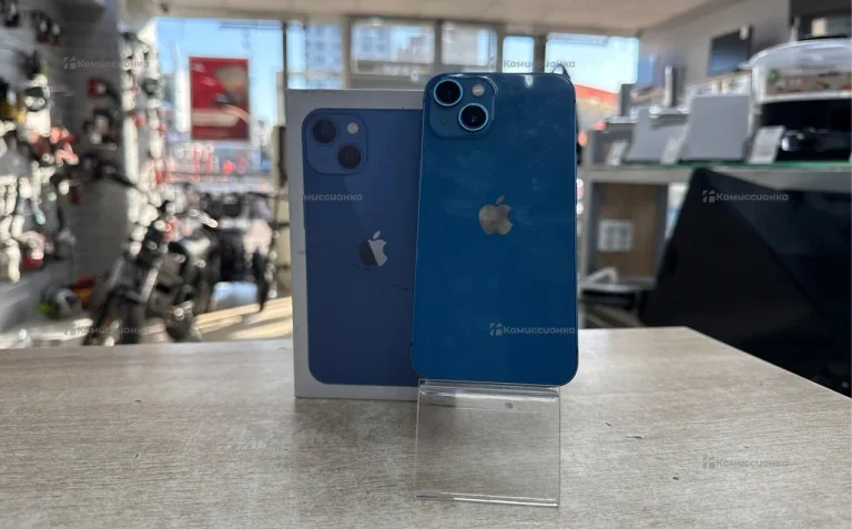 Apple iPhone 13 4/256 ГБ