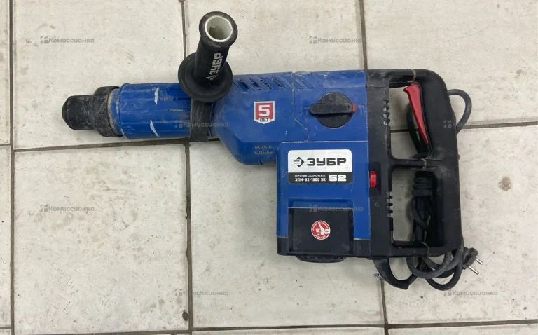 ОТБОЙНИК ЗУБР ЭПМ-52-1500 ЭК