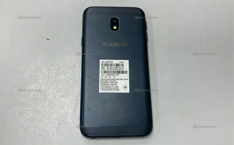 Samsung Galaxy J3 (2017) 2/16 ГБ