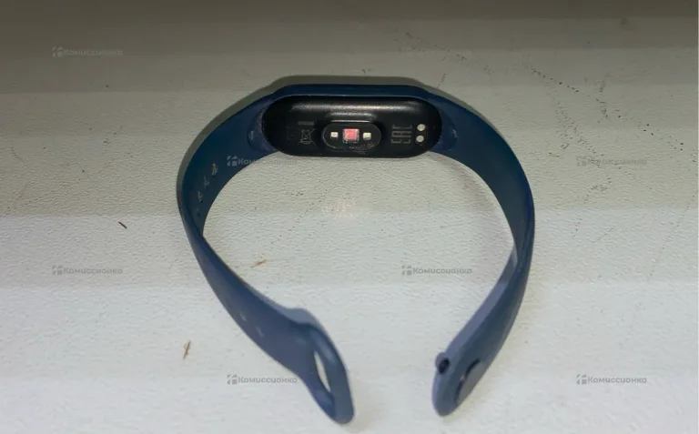 Часы Mi fit 4