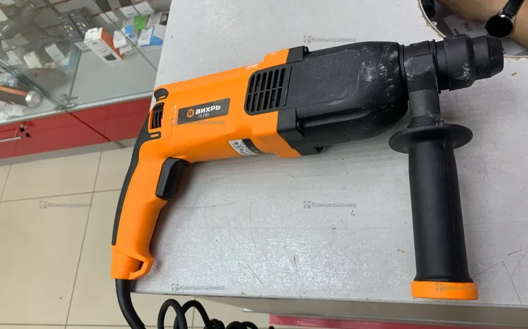 перфоратор вихрь п750