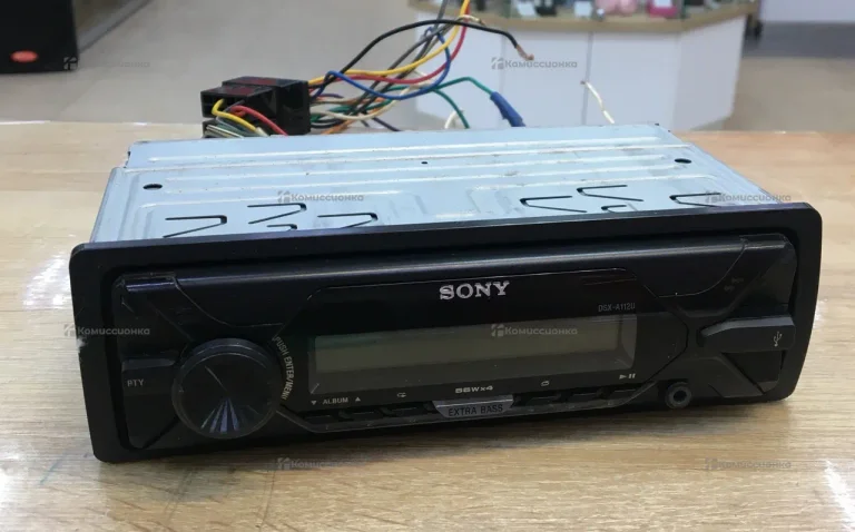 Автомагнитола Sony DSX-A112U