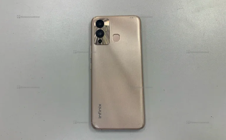 Infinix HOT 12 PLAY NFC 4/64Gb