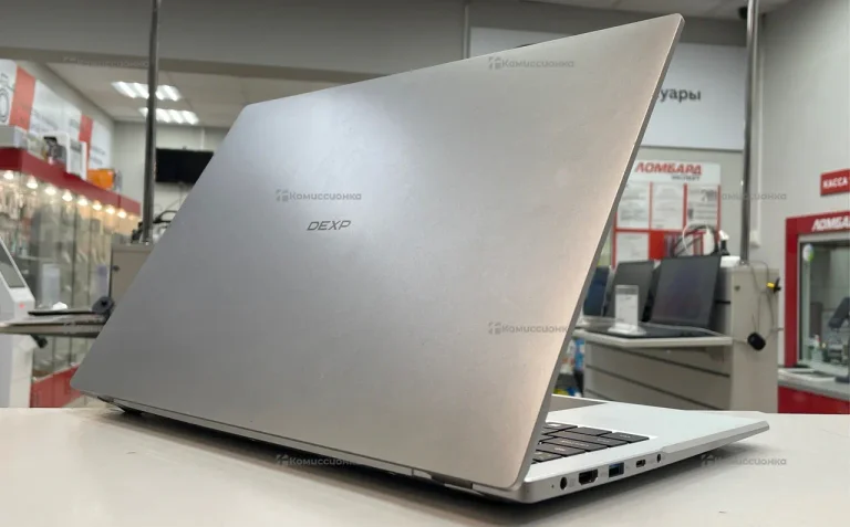 Ноутбук  Dexp Aquilon C15-ICW300