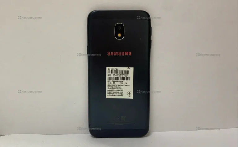 Samsung Galaxy J3 (2018) 2/16 ГБ