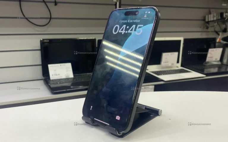 Apple iPhone 15 6/256 ГБ