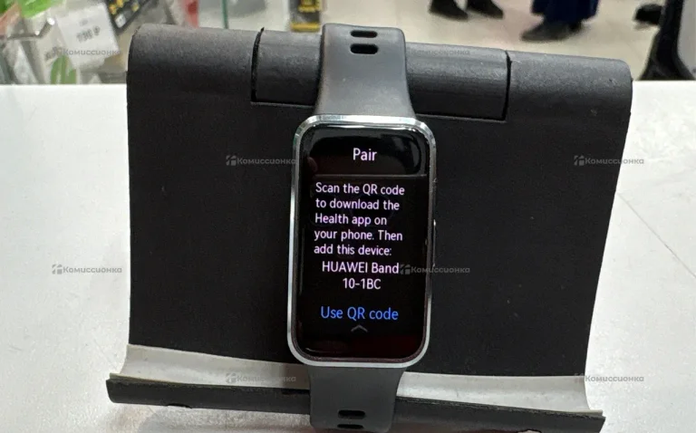 Часы  Huawei band 10