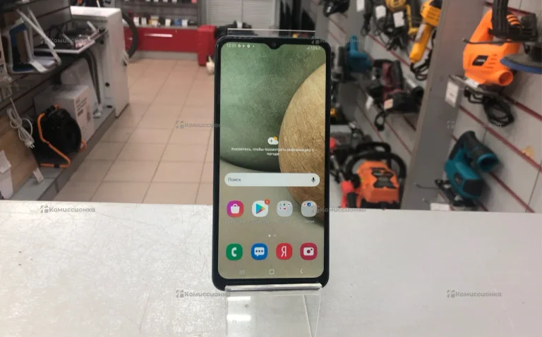 Samsung Galaxy A12 4/64 ГБ