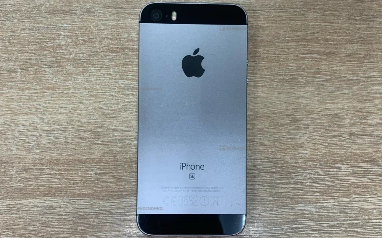 Apple iPhone SE 2/16 ГБ