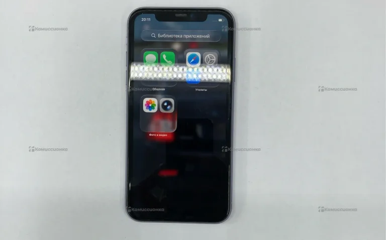 Apple iPhone 11 4/64 ГБ