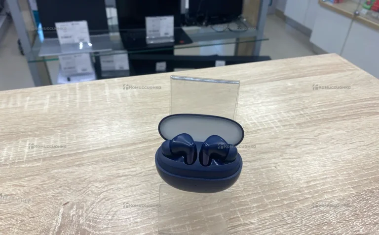 Наушники  Tecno Buds 4