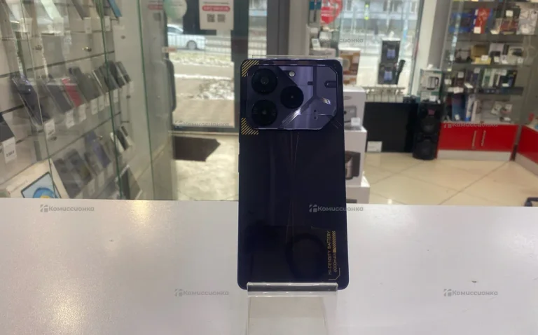 Tecno Pova 6 pro 5G 12/256 ГБ