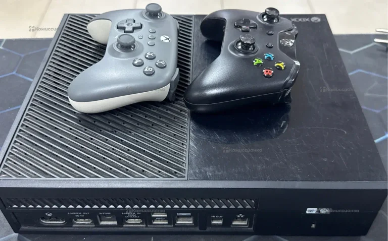 Приставка Xbox One 500Gb