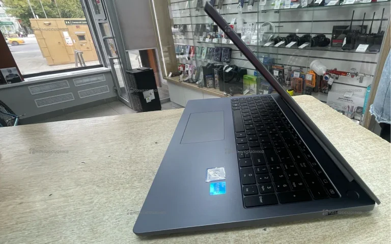 Ноутбук Huawei MateBook D16 mclf-xx