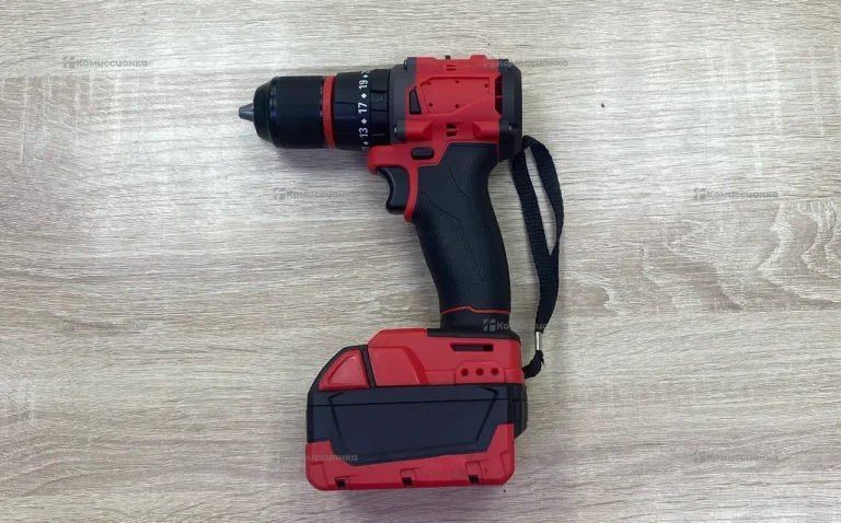 Шуруповерт бесщеточный Milwaukee M18 реп.