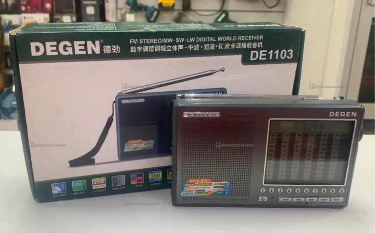 Радиоприёмник Degen DE1103