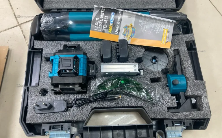 Лазерный уровень 4D