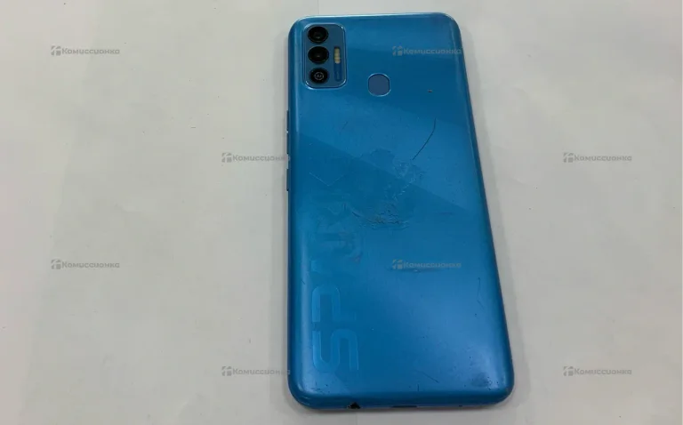 Tecno Spark 7 4/64 ГБ