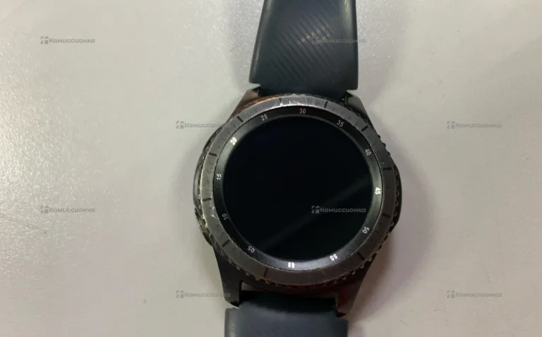 Часы  samsung galaxy watch gear s3