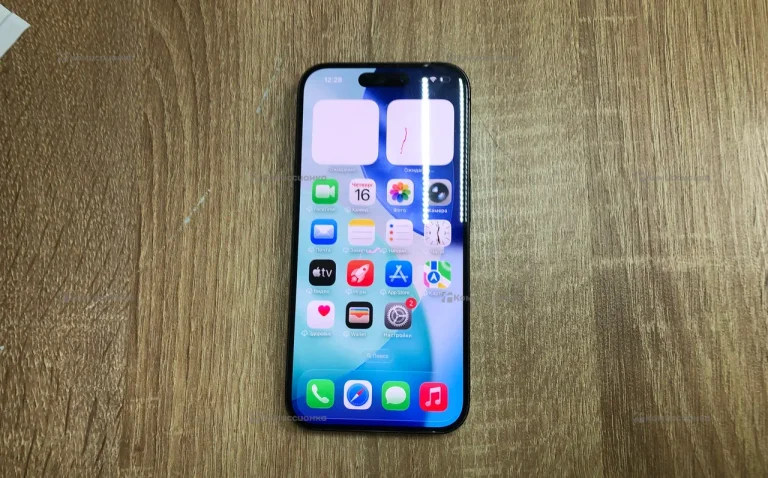 Apple iPhone 15 Pro 8/256 ГБ
