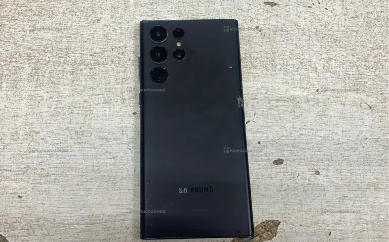Samsung Galaxy S22 Ultra 12/256 ГБ