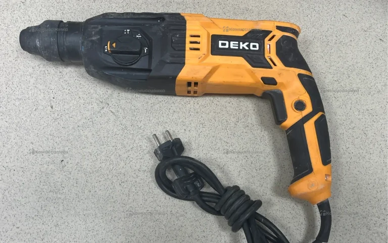 Перфоратор сетевой DEKO DKH950W