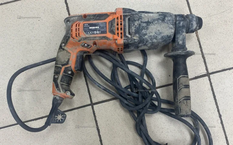 Перфоратор AEG KH 24 IE