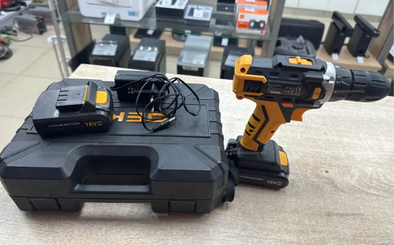 Аккумуляторная дрель-шуруповерт Deko DKCD16FU-Li