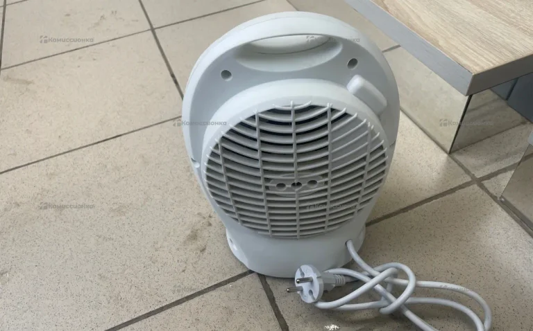 Обогреватель Белый Fh-704A