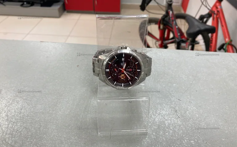 Часы Casio Edifice EFR-556