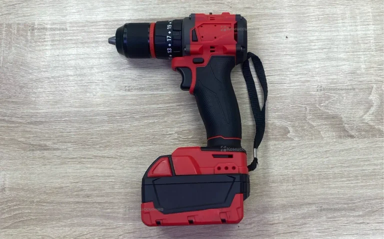 Шуруповерт бесщеточный Milwaukee M18 реп.
