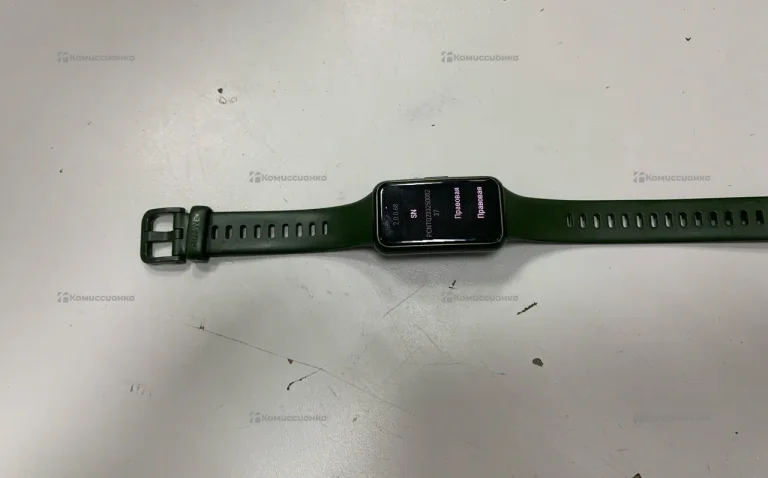 Часы  Huawei Band 7