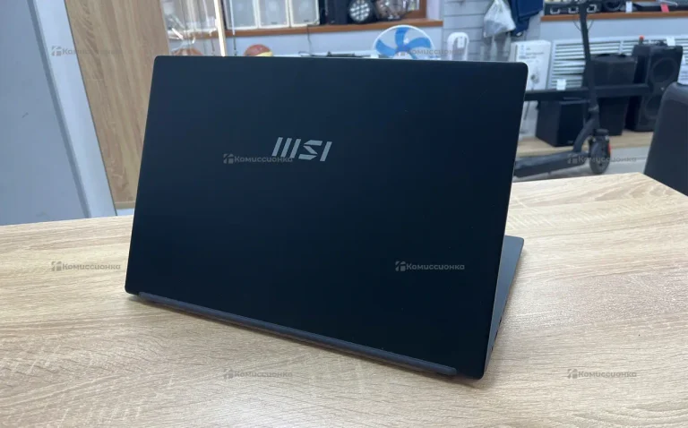 Ноутбук  MSI 15B12M