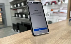 Apple iPhone 11 4/128 ГБ