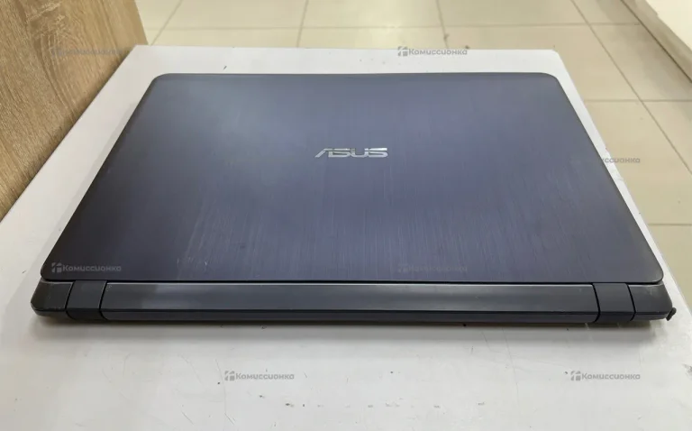 Ноутбук ASUS