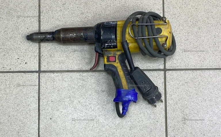 Заклепочник ABSOLUTE SK 1006